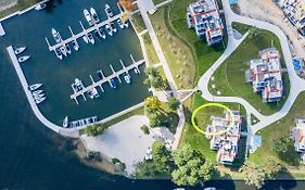 Good Morning Sunshine - Nautica Resort Apartment